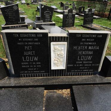 LOUW Piet Auret 1896-1976 &amp; Hester Maria Hendrina MAARTENS 1914-1997
