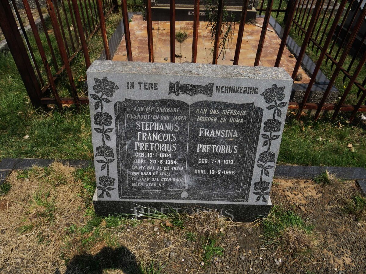 PRETORIUS Stephanus Francois 1904-1954 &amp; Fransina 1913-1985