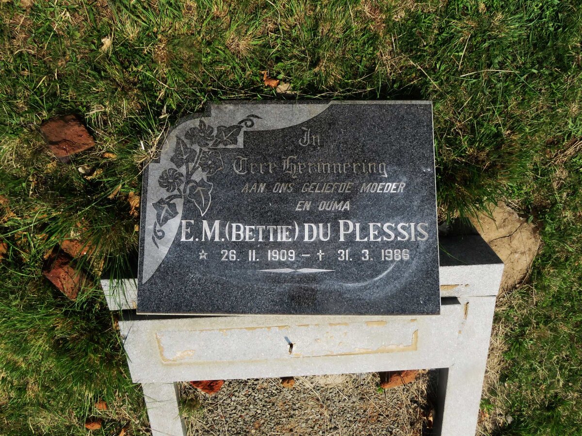 PLESSIS E.M., du 1909-1986