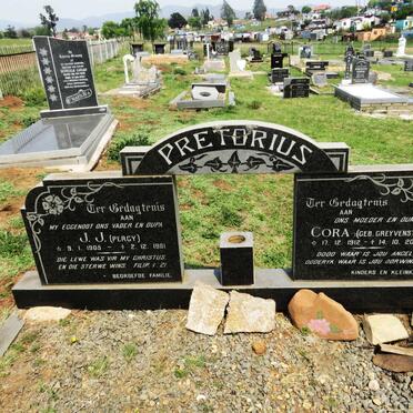 PRETORIUS J.J. 1905-1981 &amp; Cora GREYVENSTEIN 1912-2006