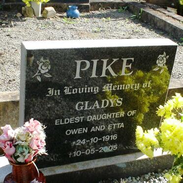 PIKE Gladys 1916-2005