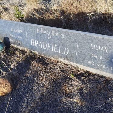 BRADFIELD Blanche 1903-1980 :: BRADFIELD Lilian 1905-1986