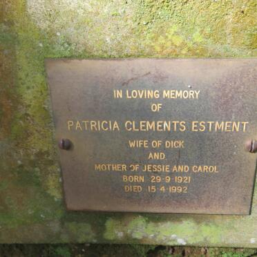ESTMENT Patricia Clements 1921-1992