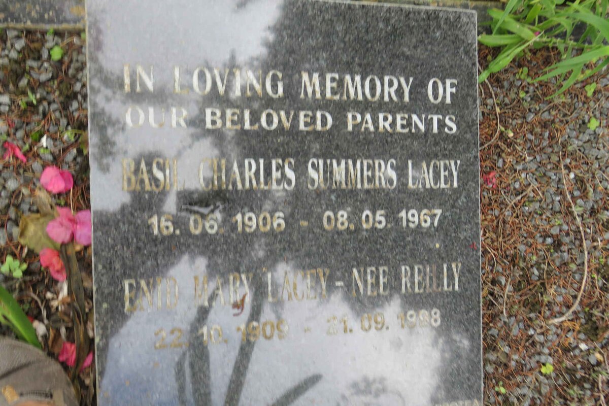 LACEY Basil Charles Summers 1906-1967 &amp; Enid Mary REILLY 1909-19?8