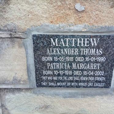 MATTHEW Alexander Thomas 1918-1990 &amp; Patricia Margaret 1918-2002