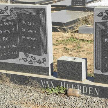 HEERDEN Paul, van 1922-1985 &amp; May 1920-1990