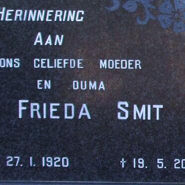 SMIT Frieda 1920-2003