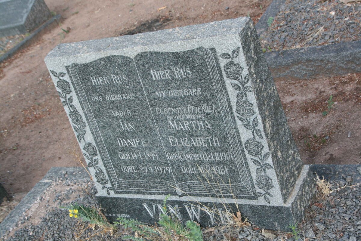 WYK Jan Daniel, van 1899-1979 & Martha Elizabeth CAMPBELL 1901-1961