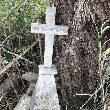 KUMM Bernard 1893-1896