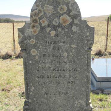 Eastern Cape, CATHCART district, Giddy's Farm 116, Froneman's Trust, farm cemetery