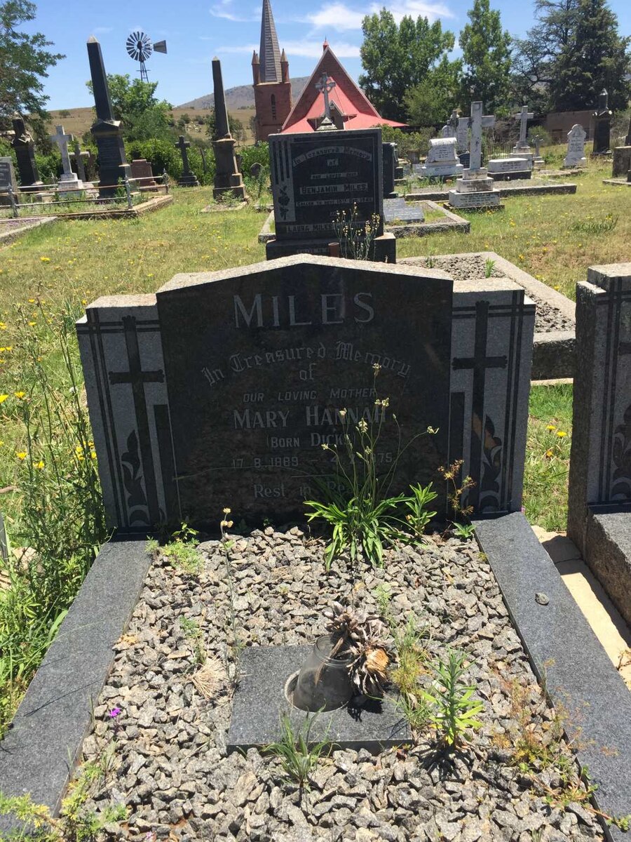 MILES Mary Hannah nee DICKS 1889-1975