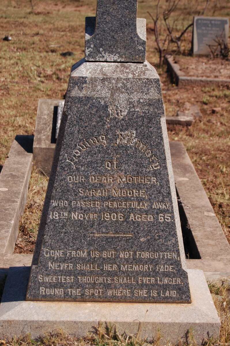MOORE Sarah -1906