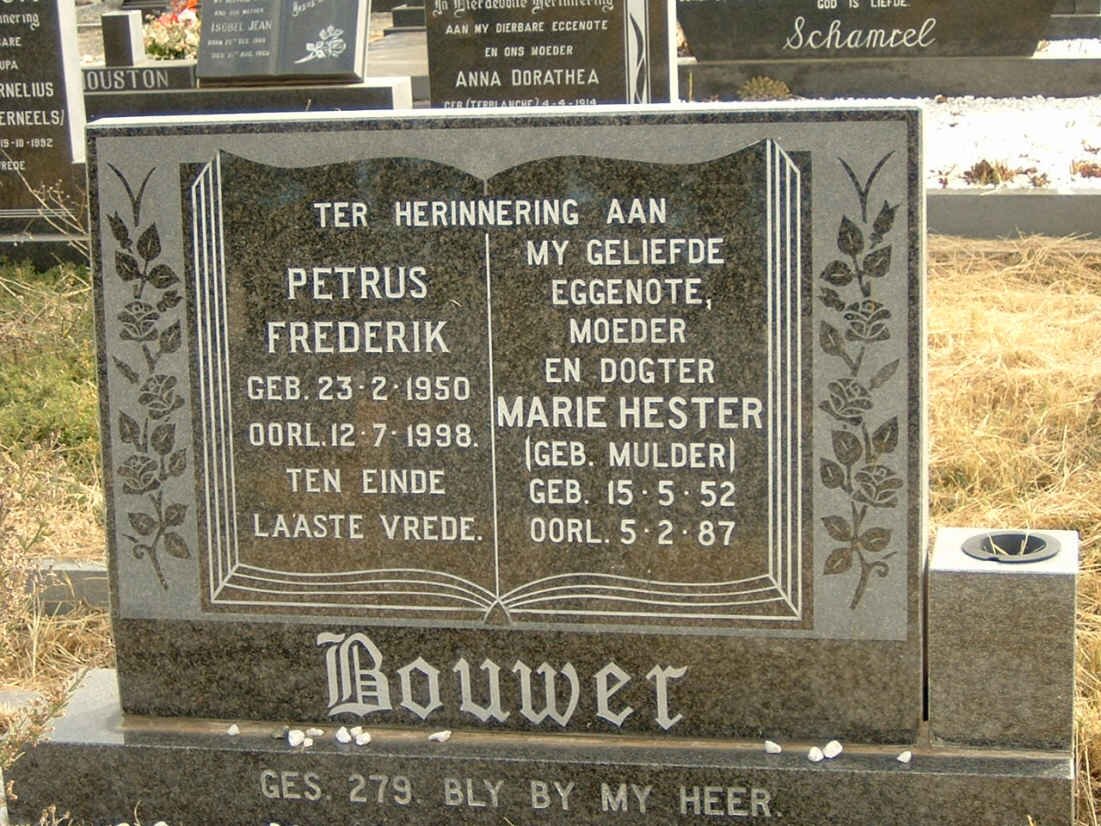 BOUWER Petrus Frederik 1950-1998 &amp; Marie Hester MULDER 1952-1987