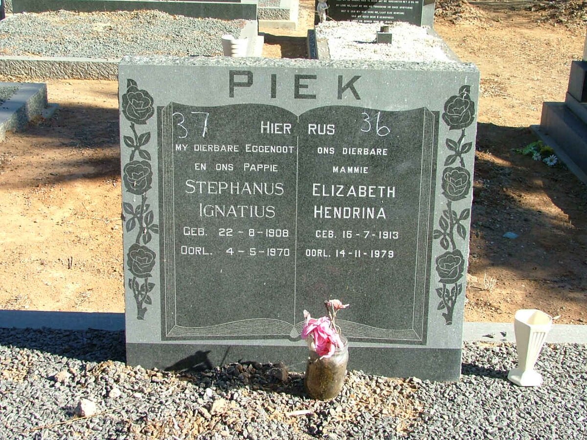 PIEK Stephanus Ignatius 1908-1970 &amp; Elizabeth Hendrina 1913-1979