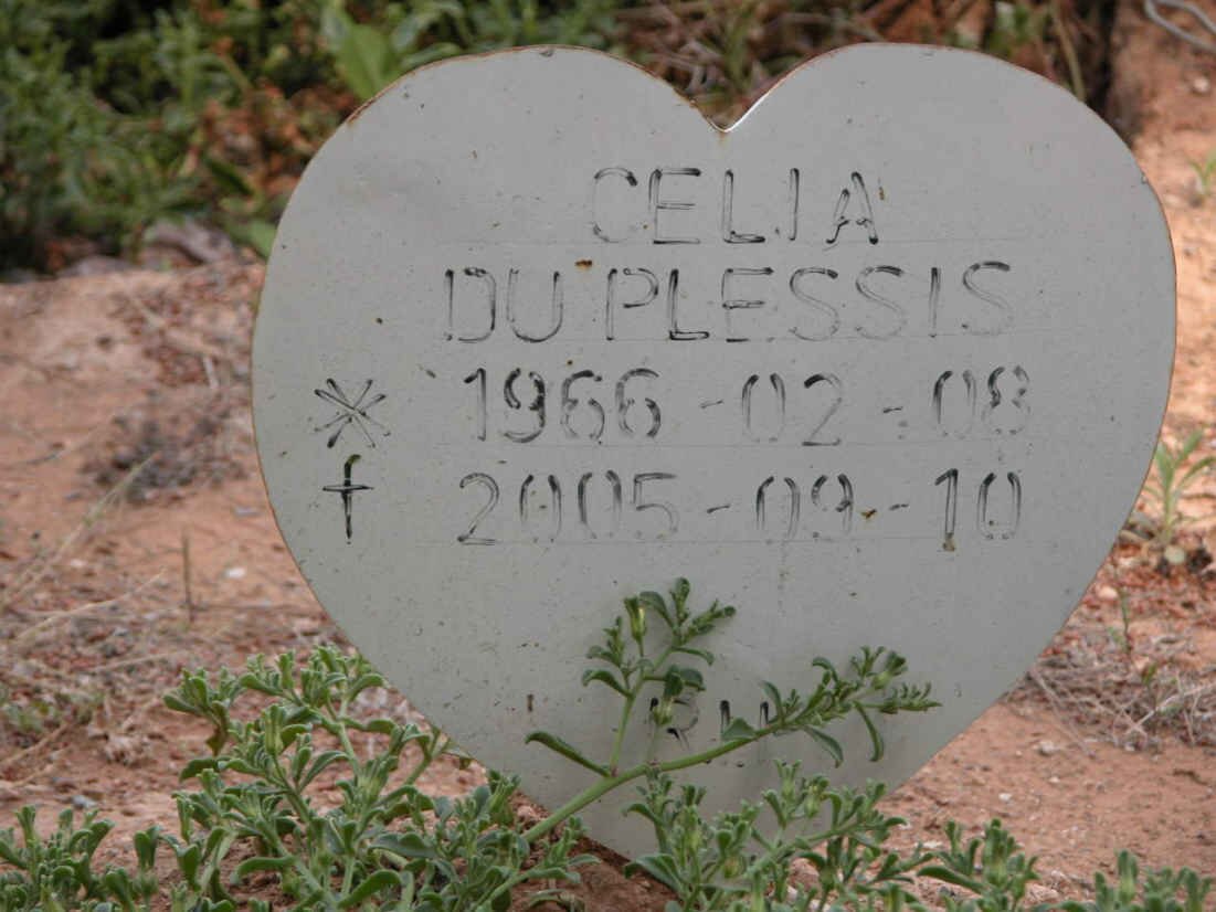 PLESSIS Celia, du 1966-2005