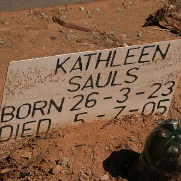 SAULS Kathleen 1923-2005