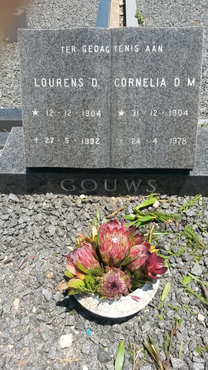 GOUWS Lourens D. 1904-1992 &amp; Cornelia D.M. 1904-1978
