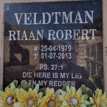 VELDTMAN Riaan Robert 1979-2013