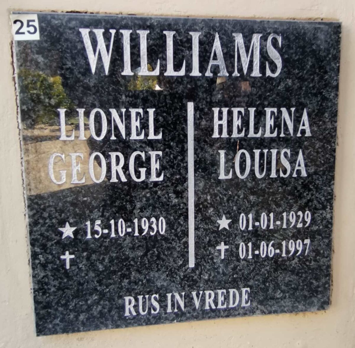WILLIAMS Lionel George 1930- &amp; Helena Louisa 1929-1997