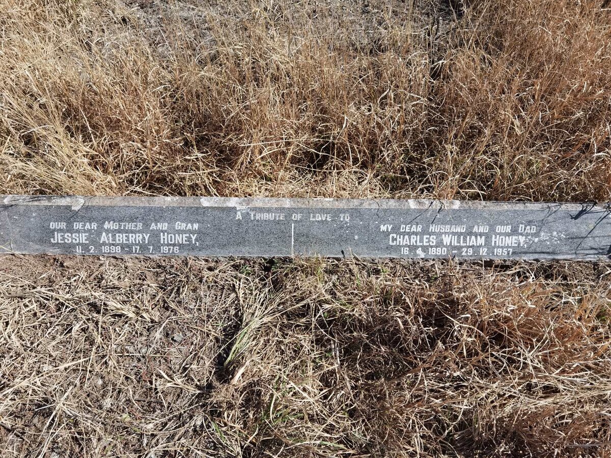 HONEY Charles William 1890-1957 &amp; Jessie Alberry 1898-1976