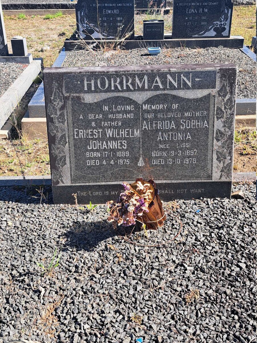 HORRMANN Ernest Wilhelm Johannes 1889-1975 &amp; Alfrida Sophia Antonia LISS 1897-1978