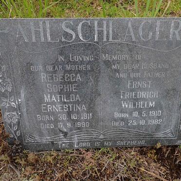 AHLSCHLAGER Ernst Friedrich Wilhelm 1910-1982 &amp; Rebecca Sophie  Matilda Ernestina 1911-1990