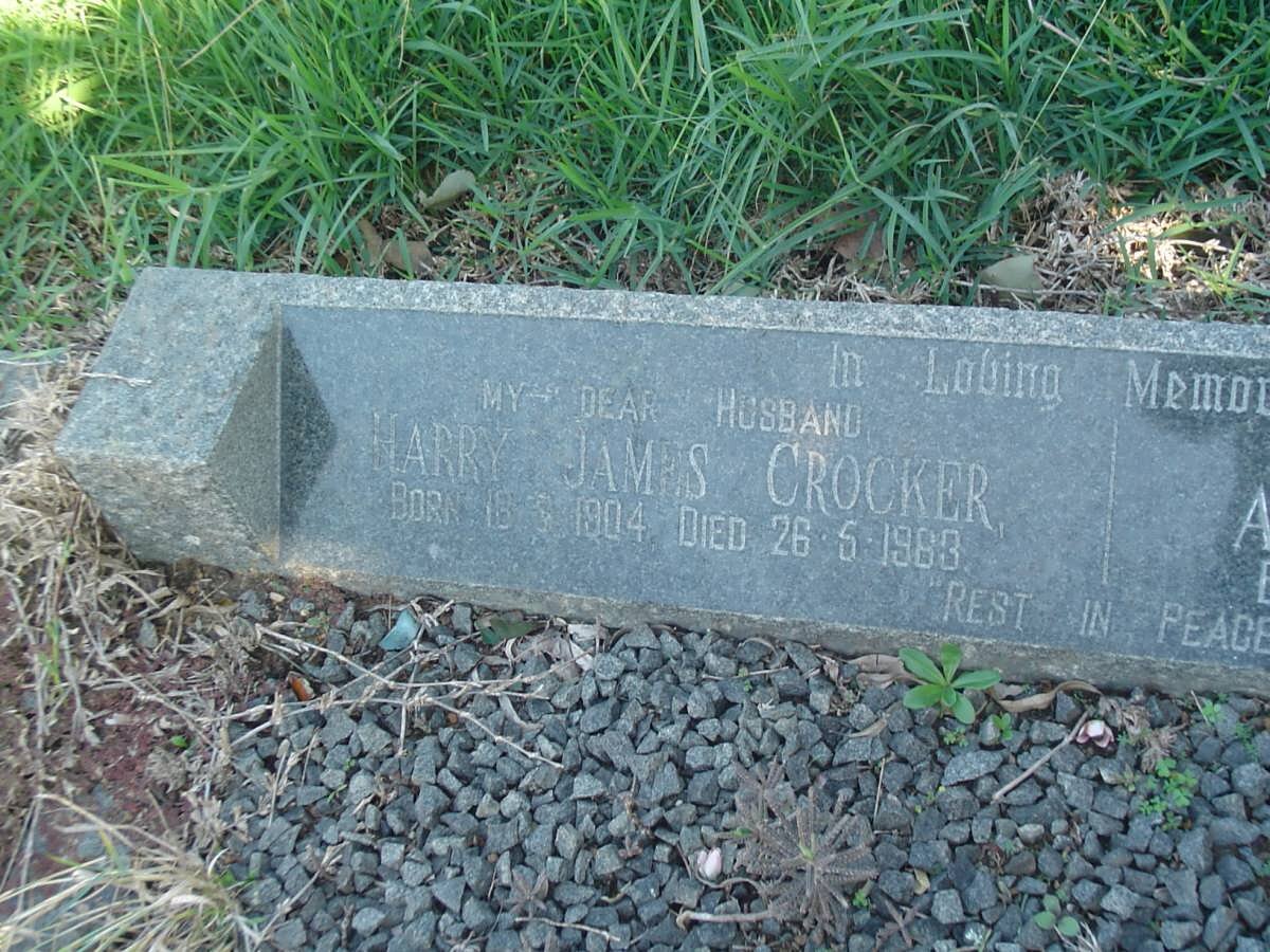 CROCKER Harry James 1904-1963 &amp; Amy Bertha 1904-1989