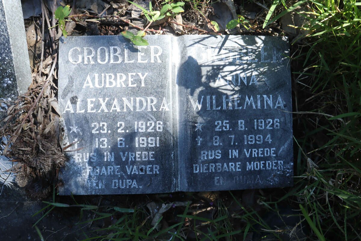 GROBLER Aubrey Alexandra 1926-1991 &amp; Anna Wilhelmina 1926-1994