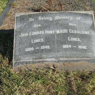 LONES John Edward Hunt 1880-1949 &amp; Maud Geraldine 1884-1946