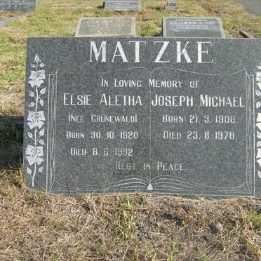 MATZKE Joseph Michael 1900-1978 &amp; Elsie Aletha GRUNEWALD 1920-1992