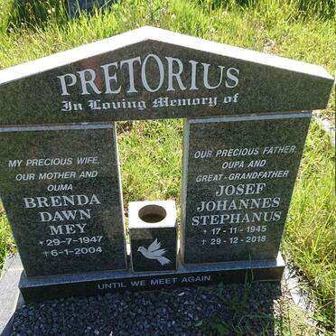 PRETORIUS Josef Johannes Stephanus 1945-2018 &amp; Brenda Dawn Mey 1947-2004