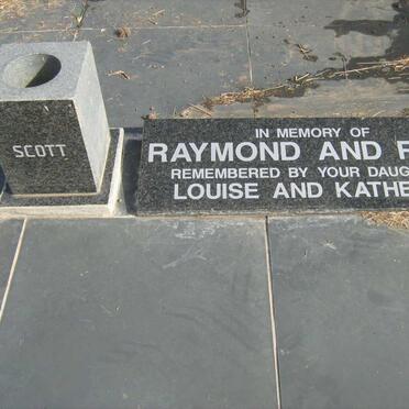SCOTT Raymond &amp; Ruth 