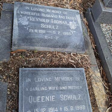 SCHULZ Reynold Thomas 1911-1985 & Queenie 1914-1998