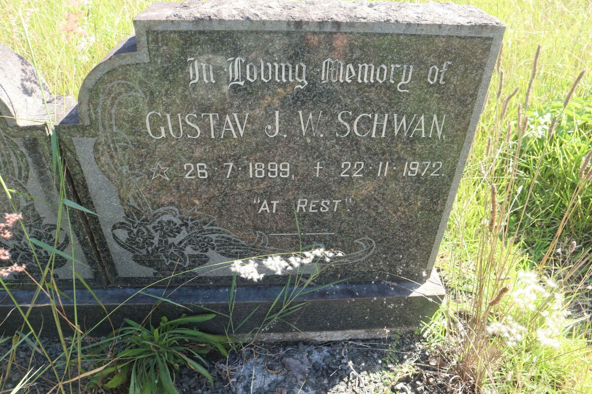 SCHWAN Gustav J. 1899-1972 & Gertrude Nellie 1899-1965 _2