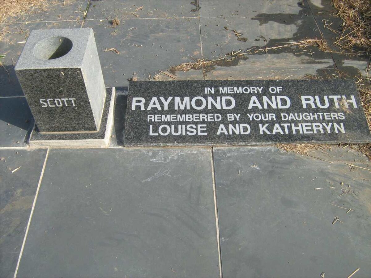 SCOTT Raymond &amp; Ruth 