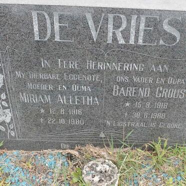 VRIES Barend Crous, de 1918-1988 &amp; Miriam Alletha 1916-1980