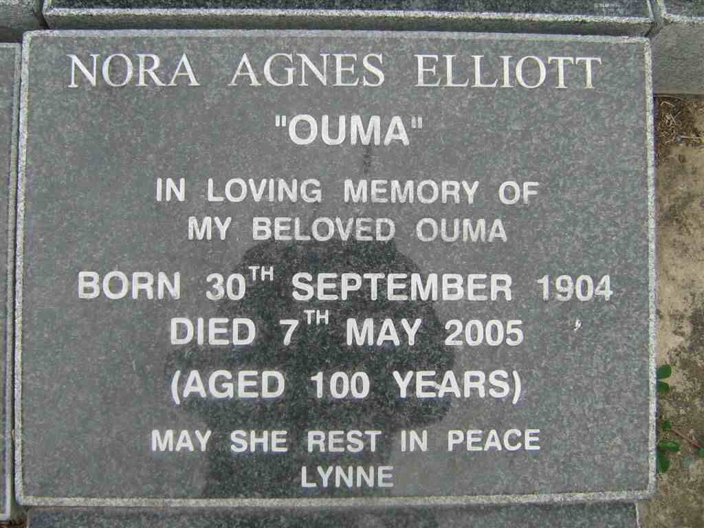 ELLIOTT Nora Agnes 1904-2005