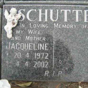SCHUTTE Jacqueline 1972-2002
