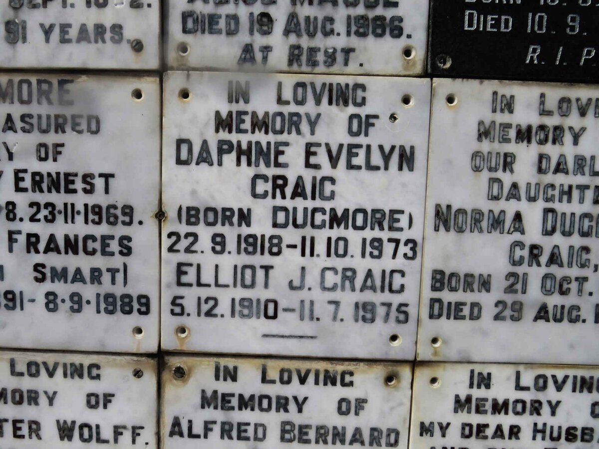 CRAIG Elliot J. 1910-1975 &amp; Daphne Evelyn DUGMORE 1918-1973
