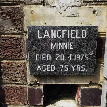 LANGFIELD Minnie -1975