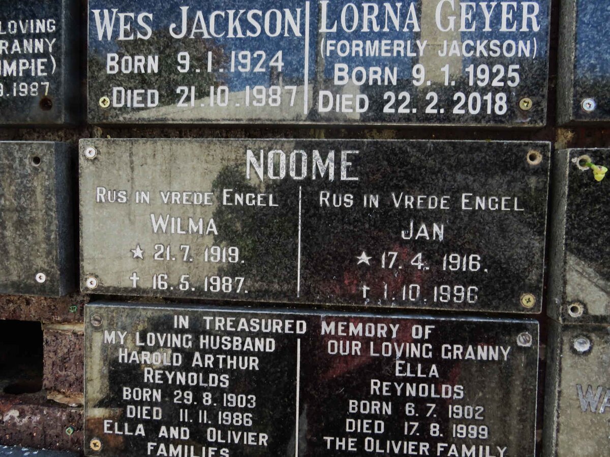 NOOME Jan 1916-1996 &amp; Wilma 1919-1987