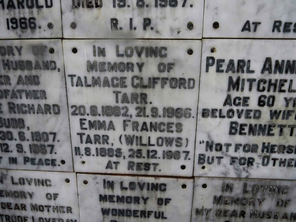TARR Talmage Clifford 1882-1966 &amp; Emma Frances WILLOWS 1885-1967