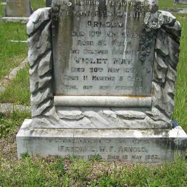 ARNOLD Ferdinand Daniel -1935 &amp; Violet May -1921  :: ARNOLD  L.W.F.  1883-1952