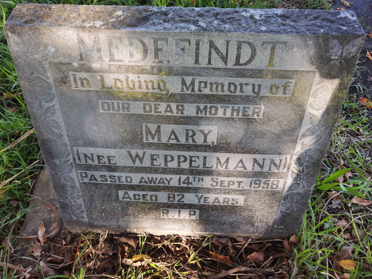 MEDEFINDT Mary nee WEPPELMANN -1958