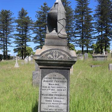 MAASKE August Friedrich -1915 &amp; Wilhelmine Friedrieke Amalie KRULL -1916