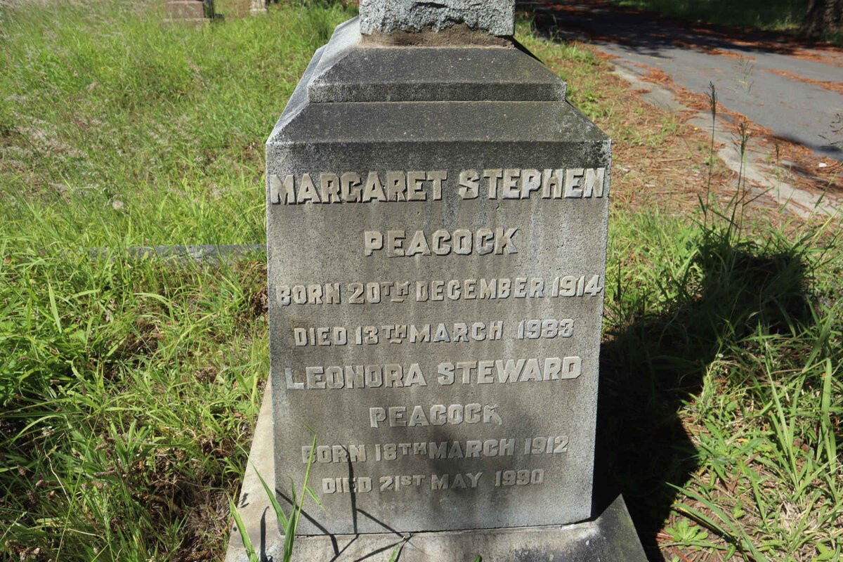 PEACOCK Leonora Steward 1912-1990 :: PEACOCK Margaret Stephen 1914-1983