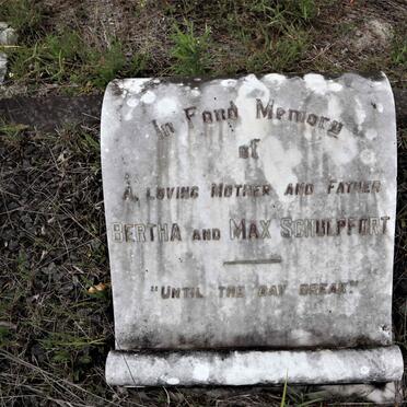 SCHULPFORT Max &amp; Bertha