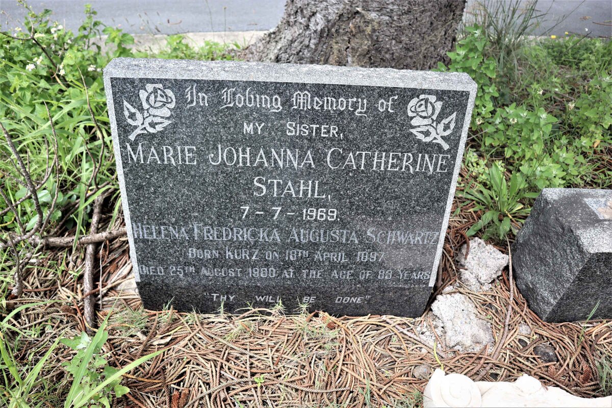STAHL Marie Johanna Catherine -1969 :: SCHWARTZ Helena Fredricka Augusta nee KURZ 1897-1980
