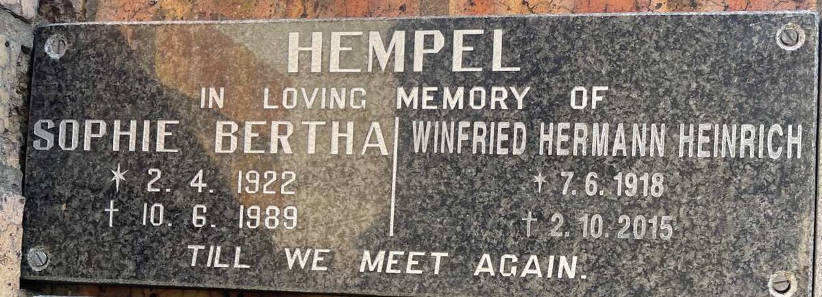 HEMPEL Winfried Hermann Heinrich 1918-2015 &amp; Sophie Bertha 1922-1989