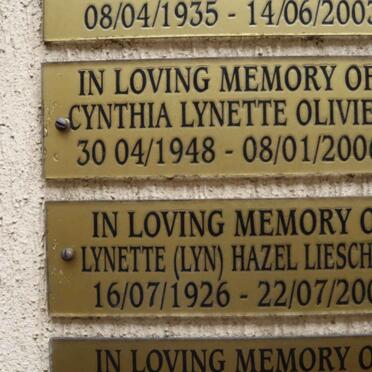 OLIVIER Cynthia Lynette 1948-2006 :: LIESCHING Lynette Hazel 1926-2007